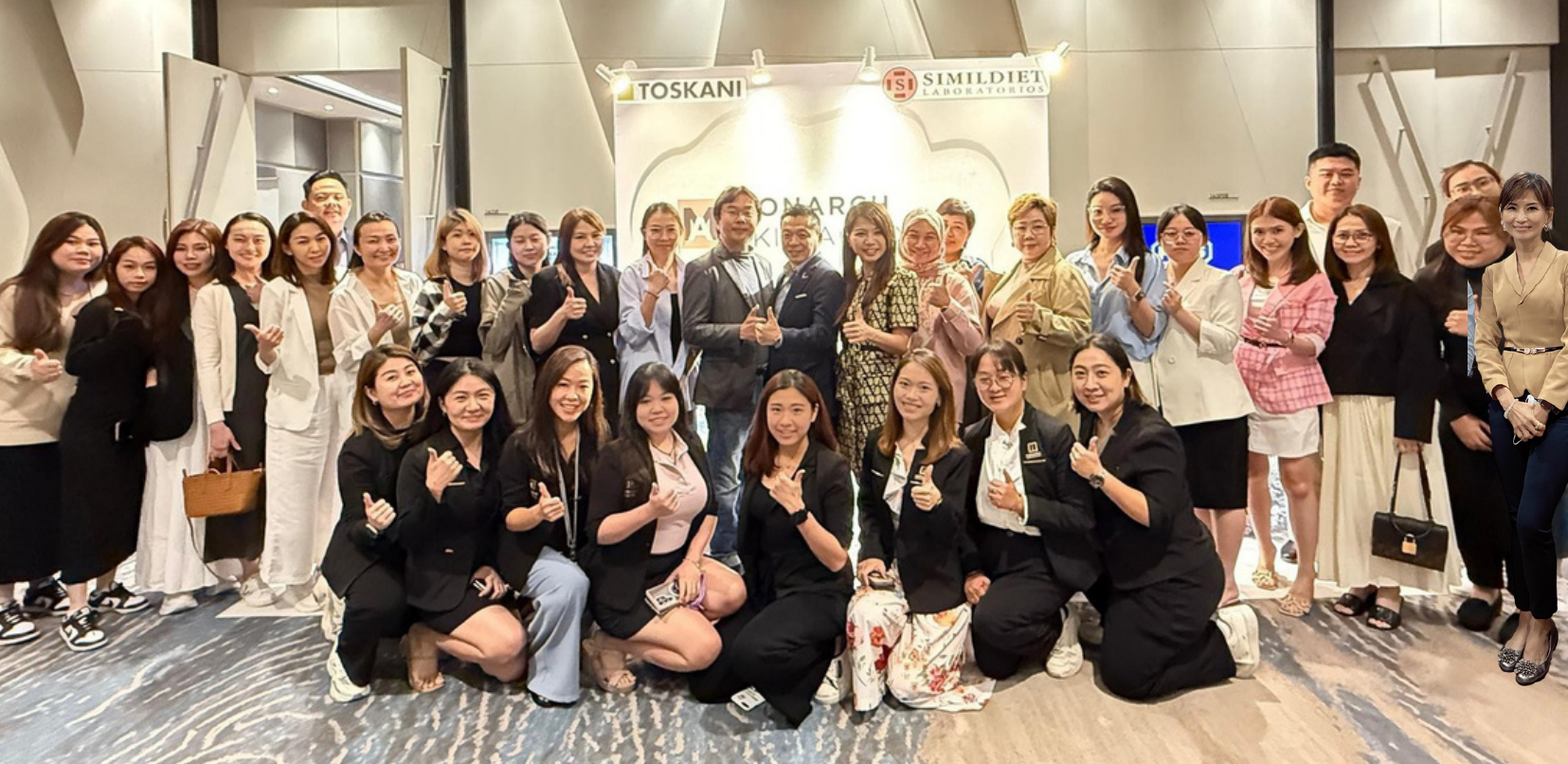 Monarch Medi Solutions team at a regional partner event with TOSKANI MED and SIMILDIET Laboratorios